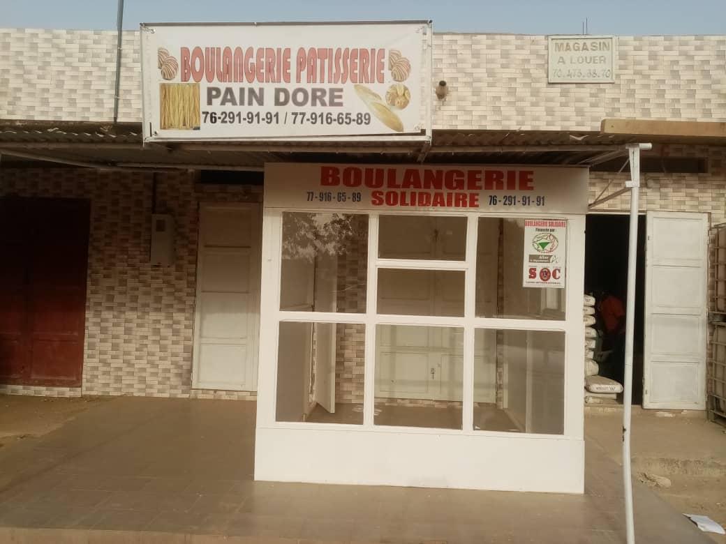 La devanture de la boulangerie à Gandigal